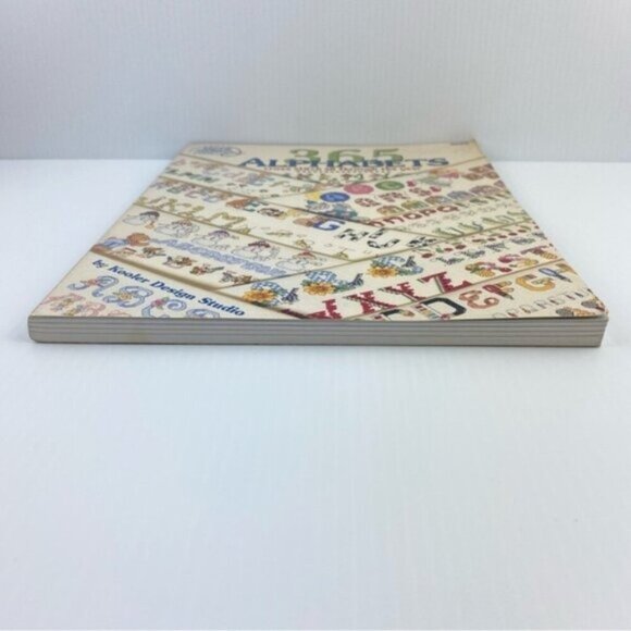 365 Alphabets Cross Stitch All Through the Year Book Emboridery Patterns 1997 - Picture 10 of 13